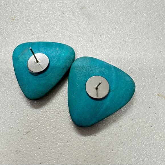Vintage Blue Green Painted Wood Triangle Earrings Womens 1980s Funky Artsy - Picture 4 of 7